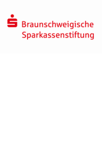 Rotes Logo mit Sparkassen-Symbol links, rechts daneben steht: „Braunschweigische Sparkassenstiftung“ in zwei Zeilen, rote Schrift auf weißem Grund.